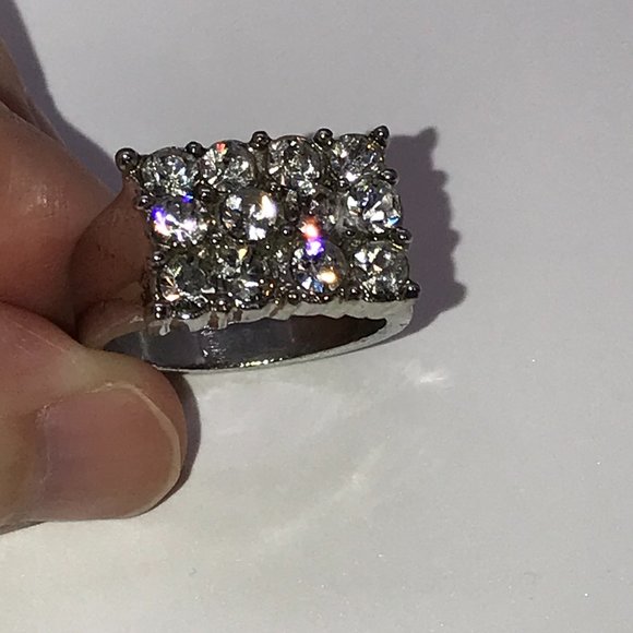 Pewter Costume Rhinestone Ring, Size 7 3/4 - Picture 5 of 7